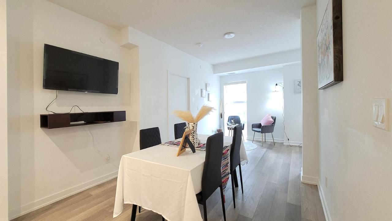 Lovely 3 Bedrooms In University Of Toronto Exterior foto